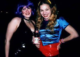 wazzup11t.jpg (20553 bytes)